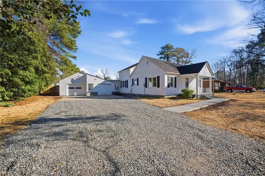 2220 Battery Park Rd, Chesapeake, VA 23323 - #2