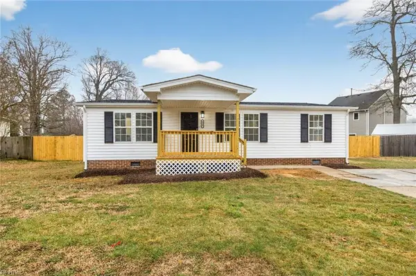 213 Burnetts Way Way, Suffolk, VA 23434