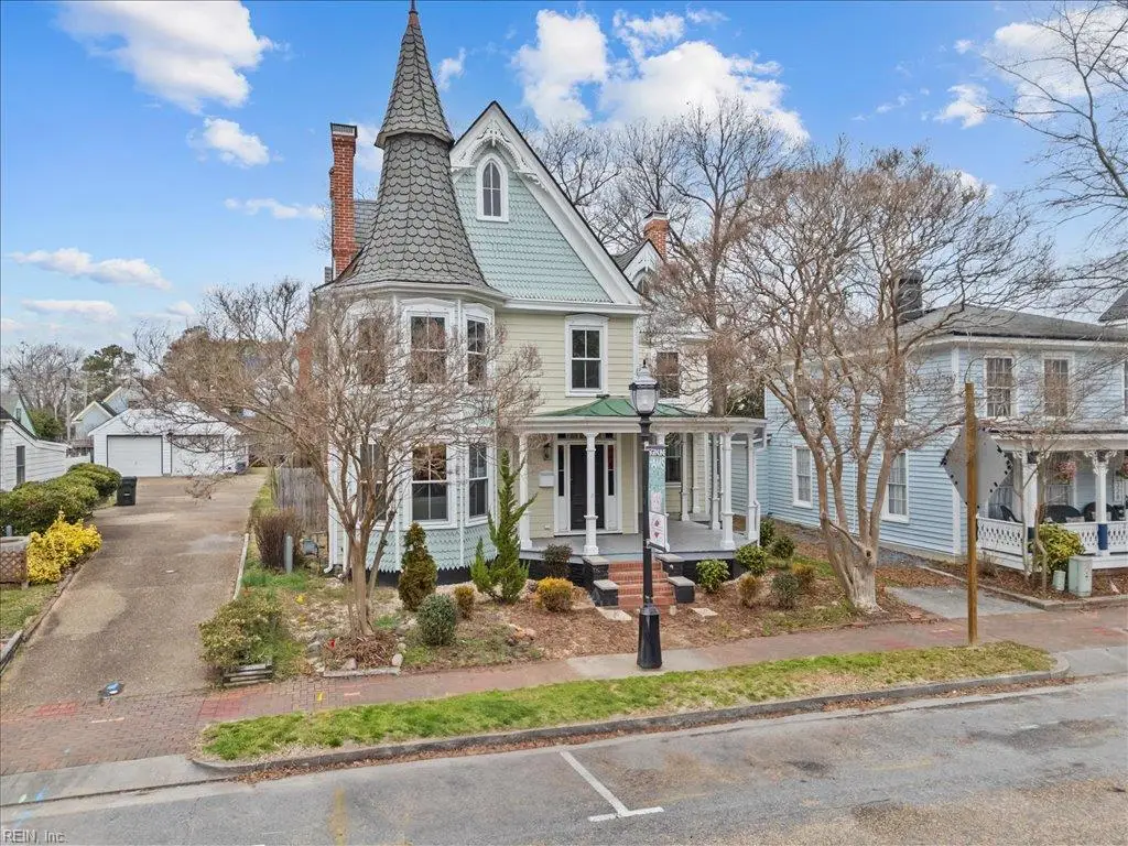 330 Main Street, Smithfield, VA 23430 - #1