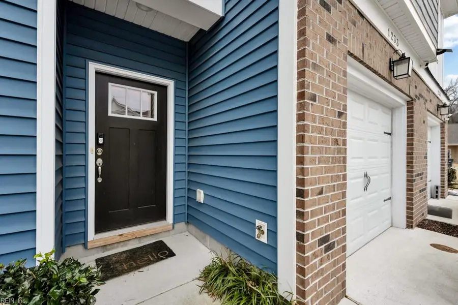1233 Parkley Drive, Chesapeake, VA 23320 - #2
