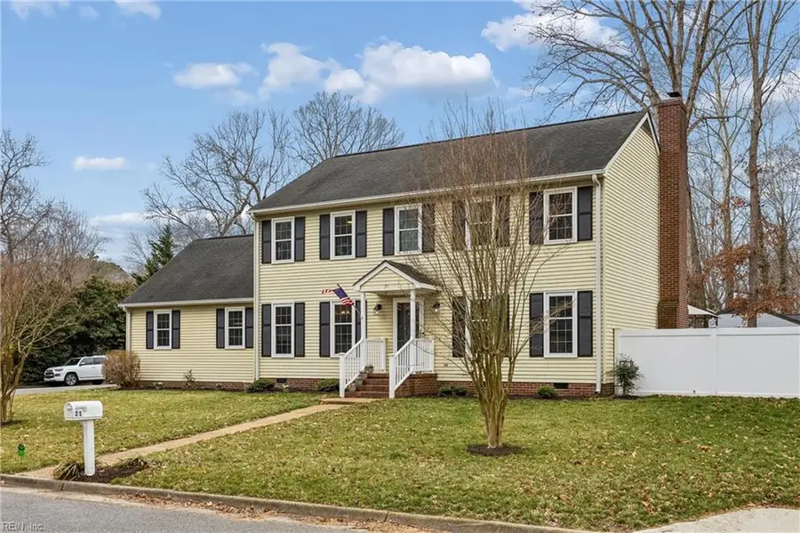 21 Cherbourg Drive, Newport News, VA 23606 - #2