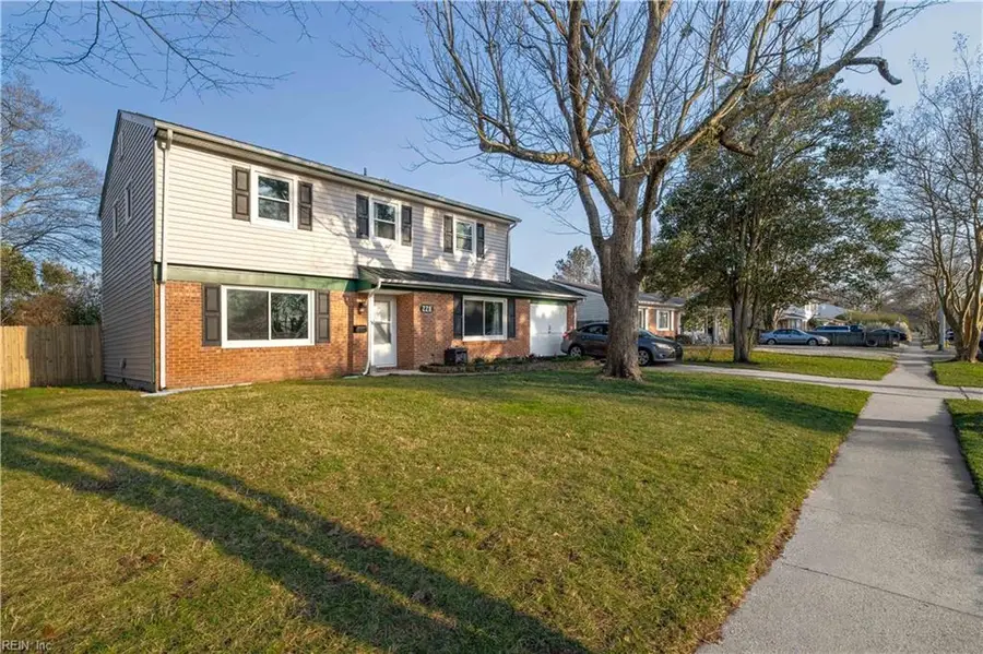 228 Palace Green Boulevard, Virginia Beach, VA 23452 - #3