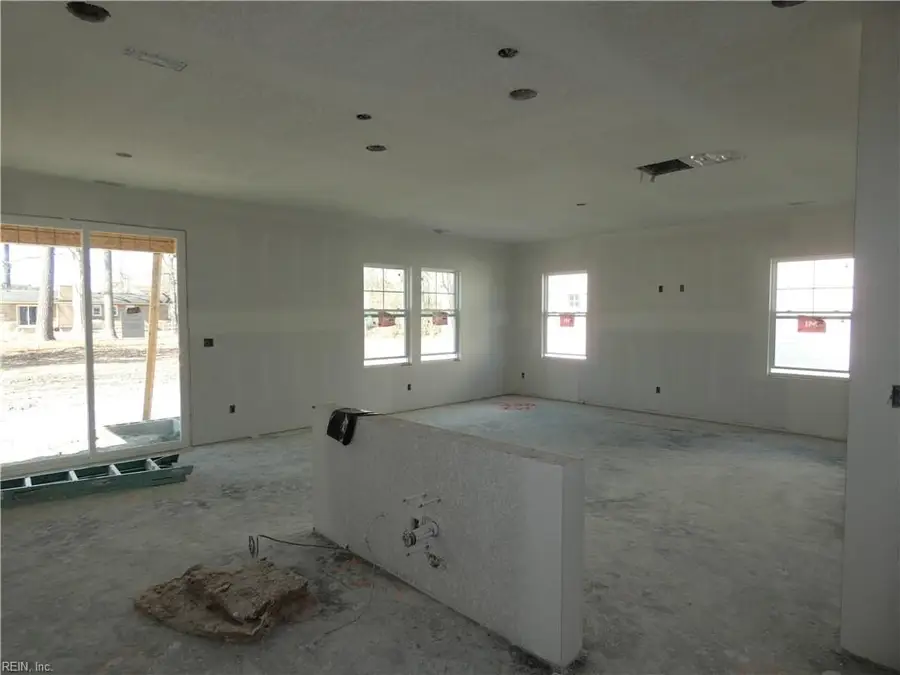 700 Argyll Street, Chesapeake, VA 23320 - #3