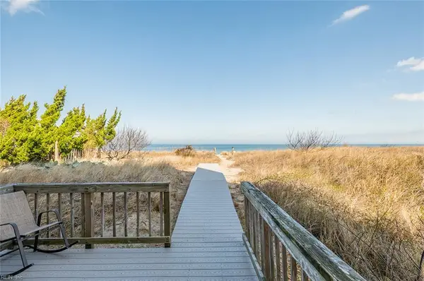 1222 E Ocean View Avenue #306, Norfolk, VA 23503