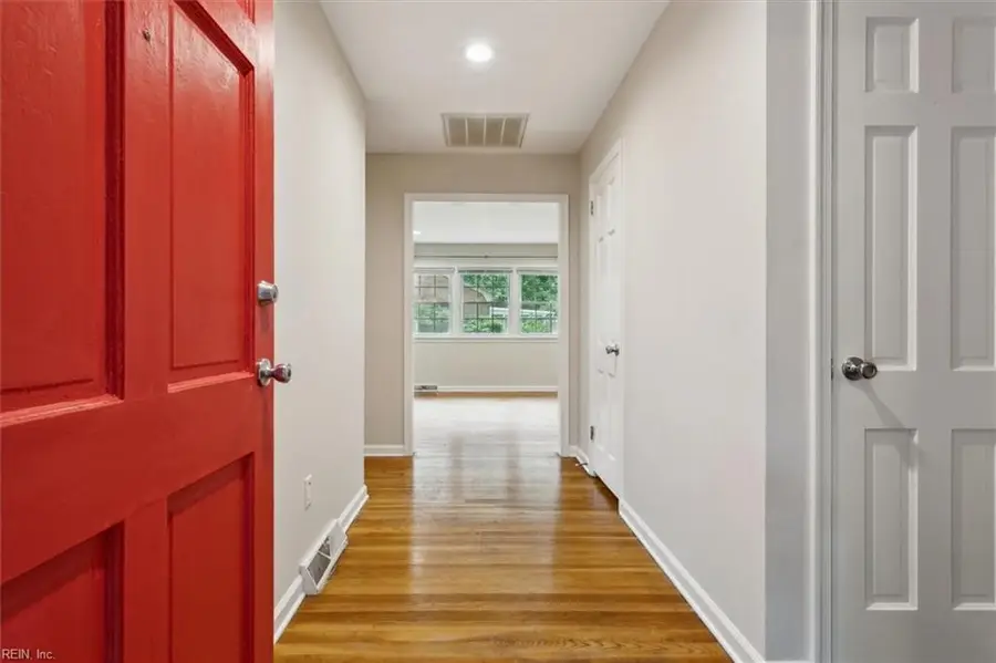 121 Burnham Place, Newport News, VA 23606 - #2