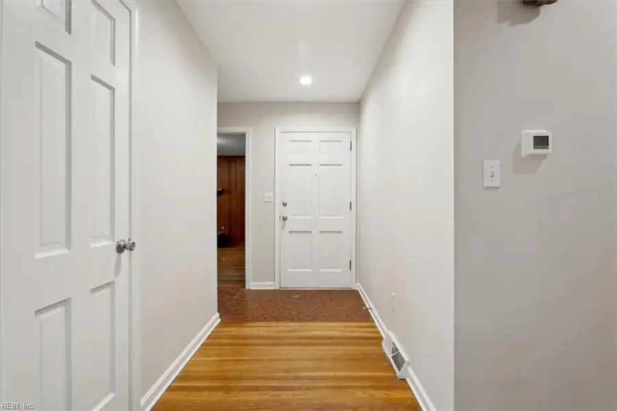 121 Burnham Place, Newport News, VA 23606 - #3