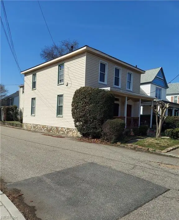 301 Washington Street, Hampton, VA 23669 - #2
