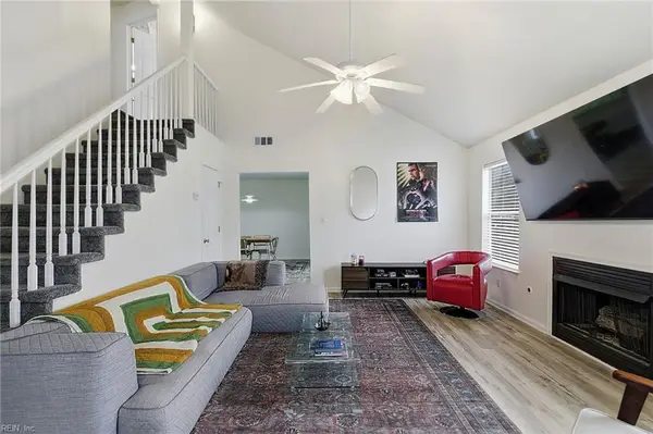 826 Miller Creek Lane, Newport News, VA 23603