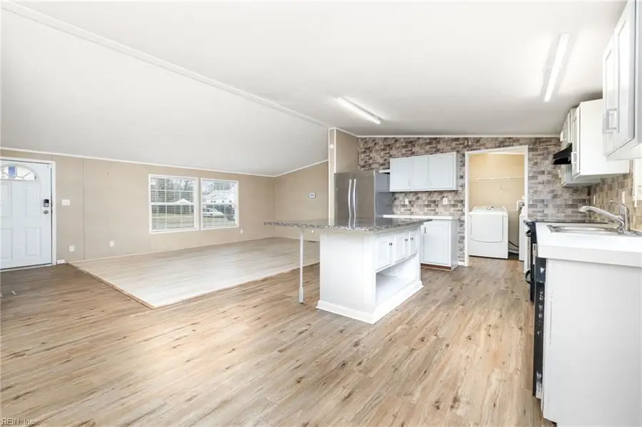 118 Harris Avenue, Emporia, VA 23847 - #2