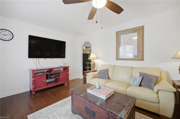 3521 County Street, Portsmouth, VA 23707