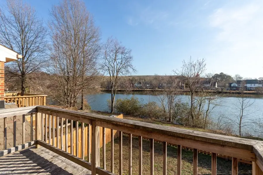 27 Dawn Lane, Hampton, VA 23666 - #2