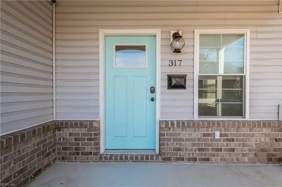 317 Cottonwood Avenue, Hampton, VA 23661 - #2