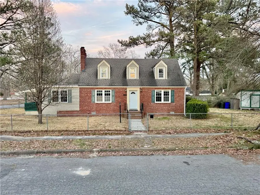 114 Haven Drive, Norfolk, VA 23503 - #2