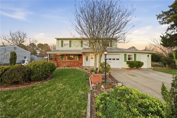 816 Lamplight Lane, Virginia Beach, VA 23452