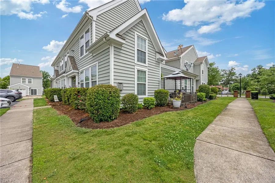 6729 Hampton Roads Parkway #D, Suffolk, VA 23435 - #2