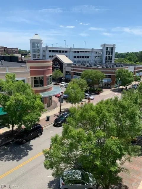670 Town Center Drive #406, Newport News, VA 23606
