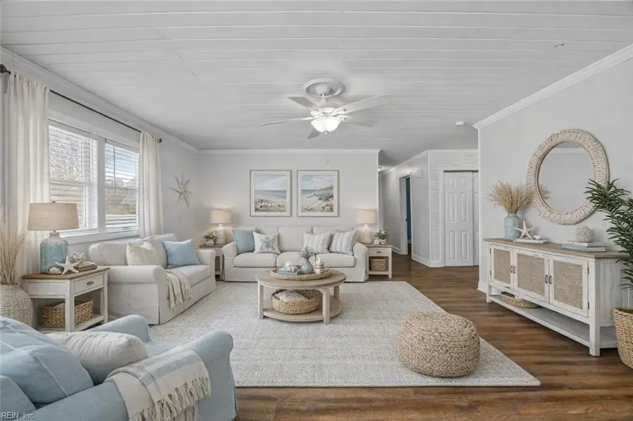 532 Harton Circle, Virginia Beach, VA 23452 - #2