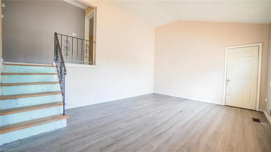 920 Sherry Avenue, Virginia Beach, VA 23464 - #3