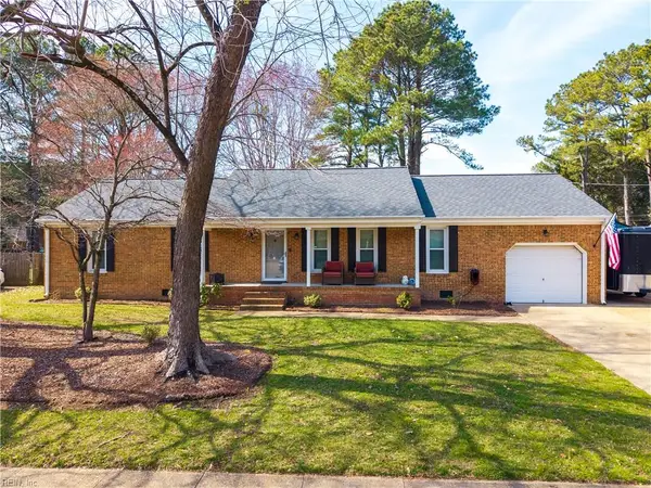 2736 Horseshoe Drive, Chesapeake, VA 23322