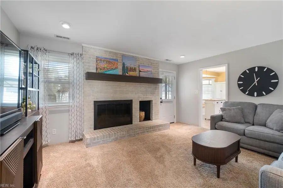 2736 Horseshoe Drive, Chesapeake, VA 23322 - #3