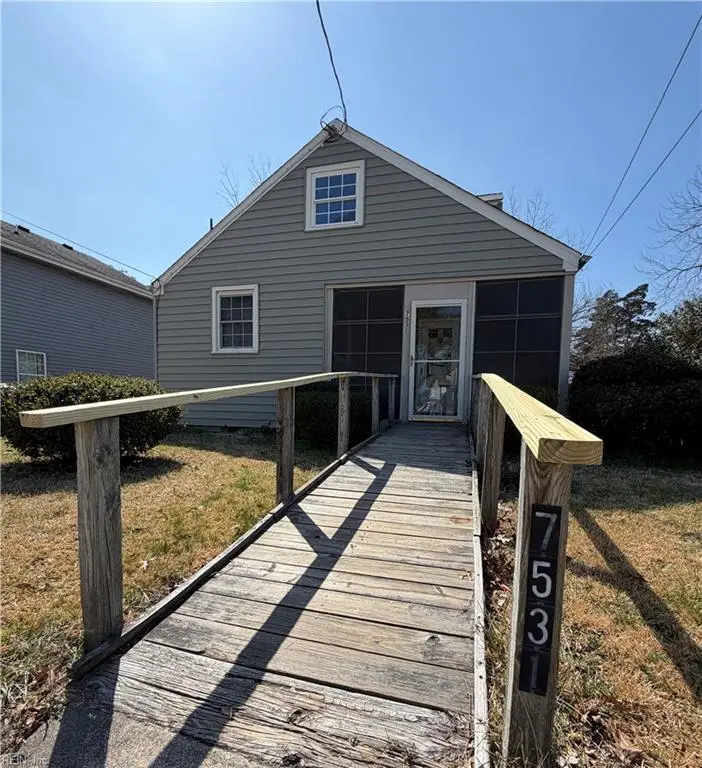 7531 Yorktown Drive, Norfolk, VA 23505 - #2