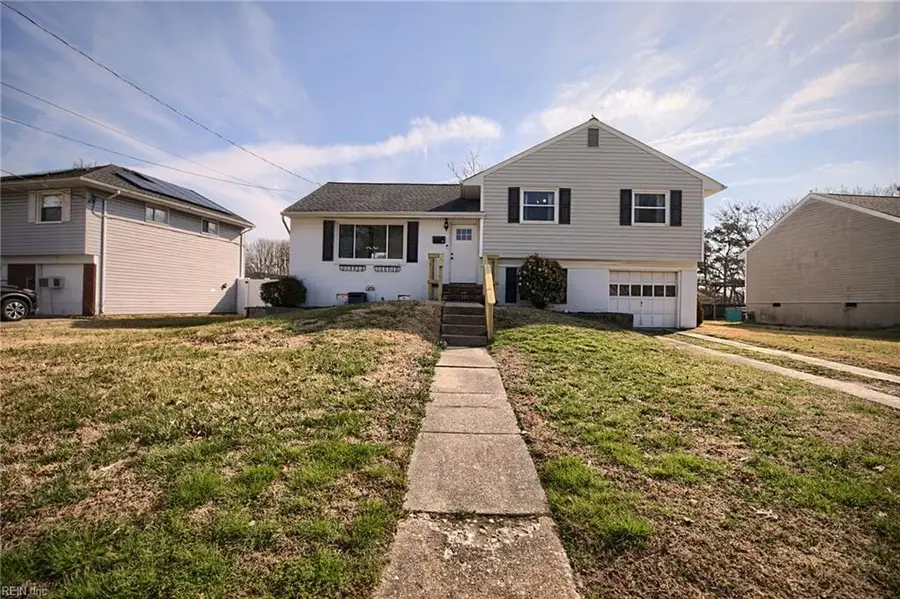 30 Yorkshire Terrace, Hampton, VA 23666 - #2