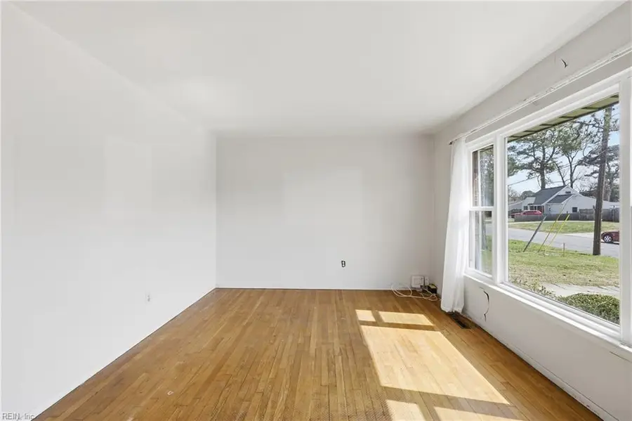 4928 Clover Street, Virginia Beach, VA 23462 - #3