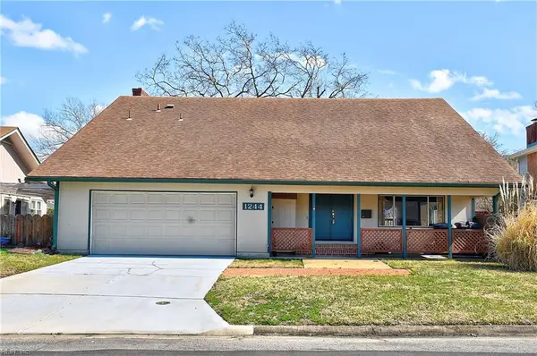 1244 Ginger Crescent, Virginia Beach, VA 23453
