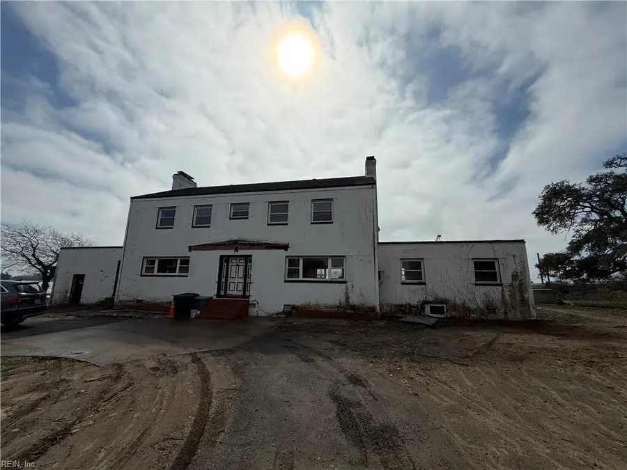 323 S Willard Avenue, Hampton, VA 23663 - #2