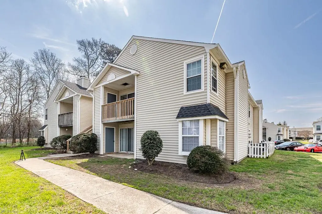1605 Stone Moss Reach #B, Chesapeake, VA 23320 - #1
