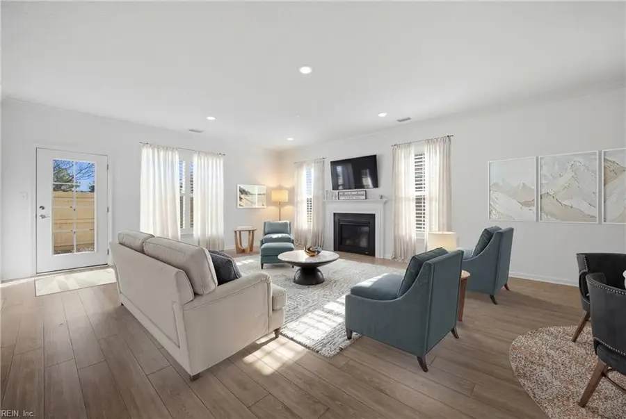 329 Middleton Way, Chesapeake, VA 23322 - #3