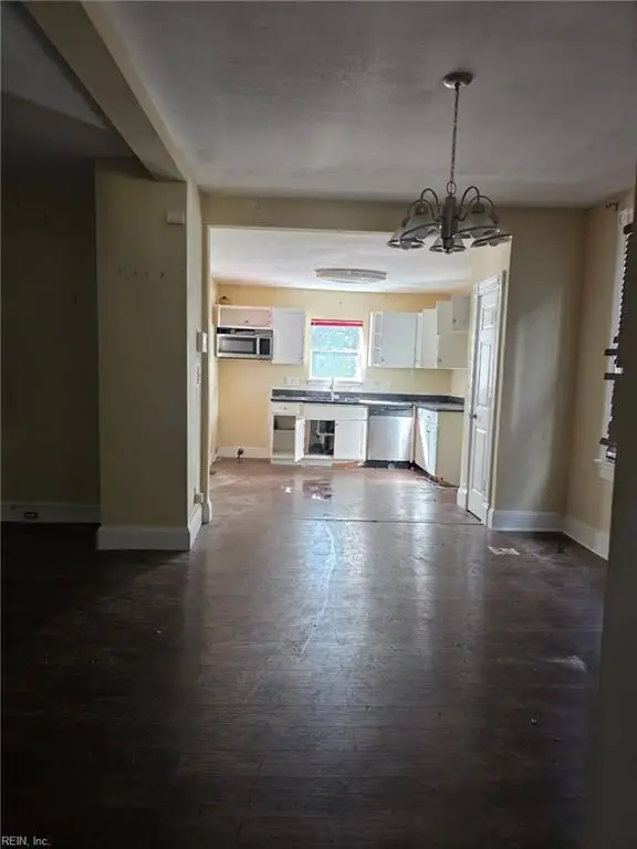 66 Elm Avenue, Portsmouth, VA 23704 - #2