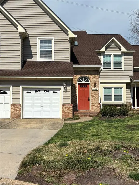 1312 Bunker Ridge Arch #B, Chesapeake, VA 23320