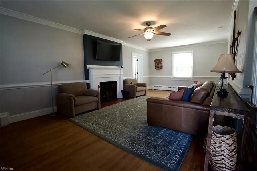 24 N Court Street, Windsor, VA 23487 - #3