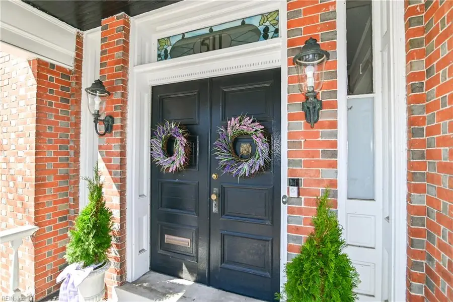 511 Colonial Avenue, Norfolk, VA 23507 - #2