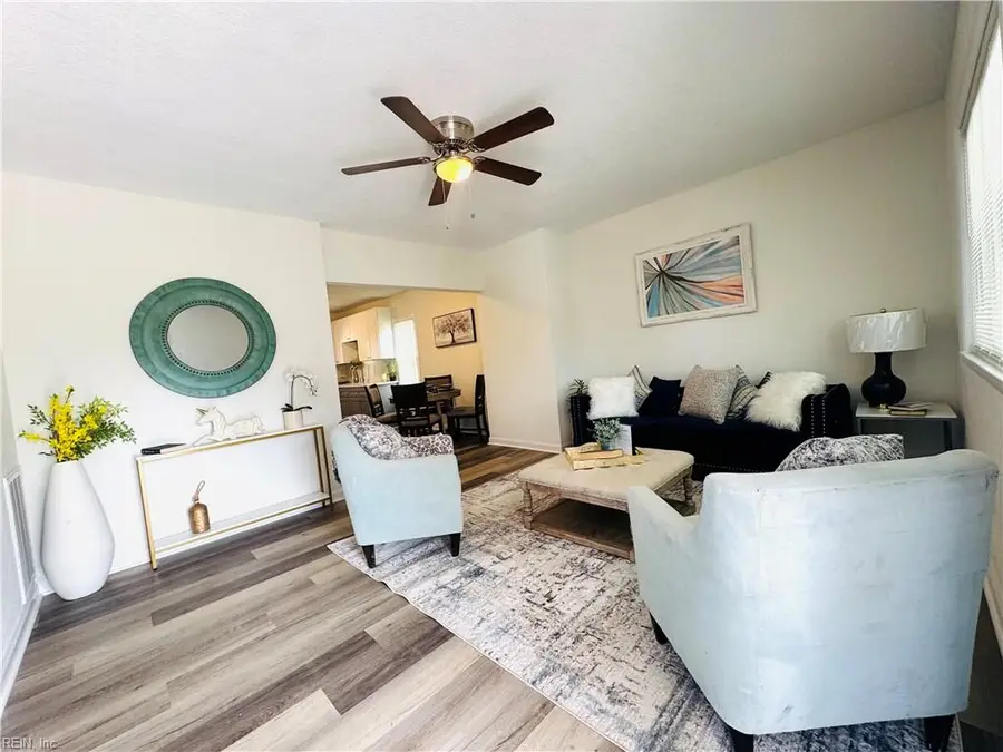 428 W 34th Street, Norfolk, VA 23508 - #3