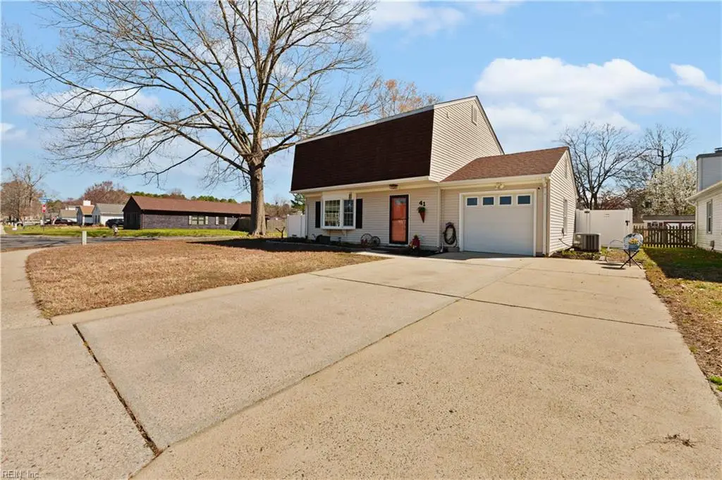41 Sanlun Lakes Drive, Hampton, VA 23666 - #1