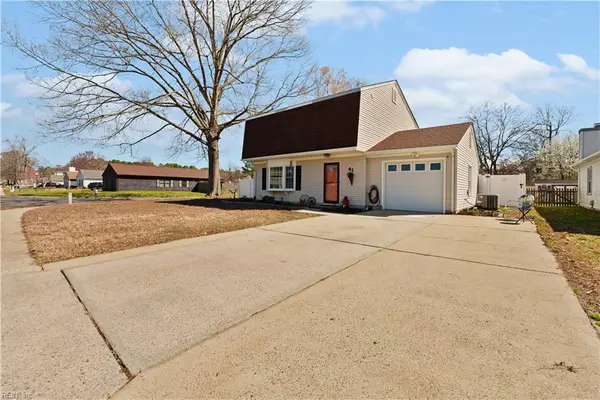 41 Sanlun Lakes Drive, Hampton, VA 23666