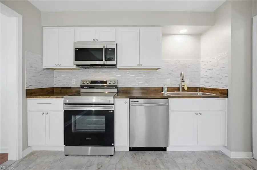 1515 Linden Avenue, Chesapeake, VA 23325 - #3