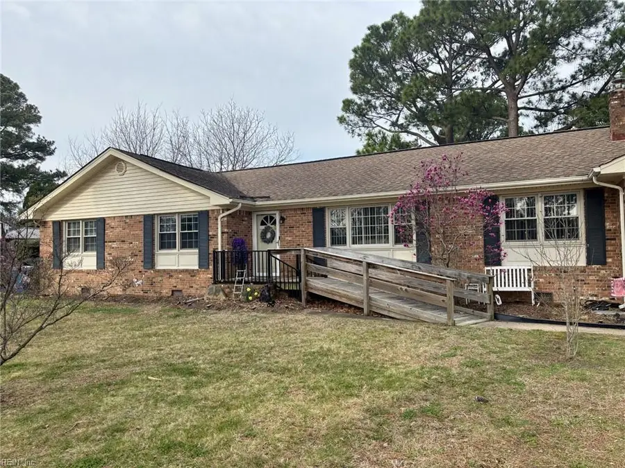 105 Conference Court, Virginia Beach, VA 23462 - #2