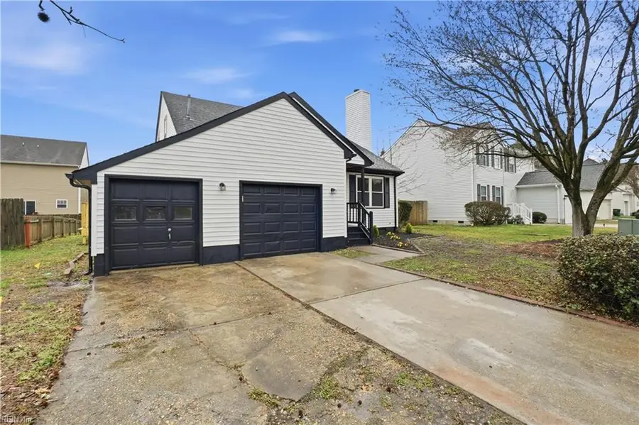 715 Fawn Lake Drive, Newport News, VA 23608 - #2