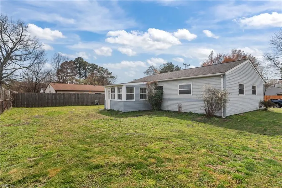 404 Pelican Lane, Virginia Beach, VA 23452 - #3