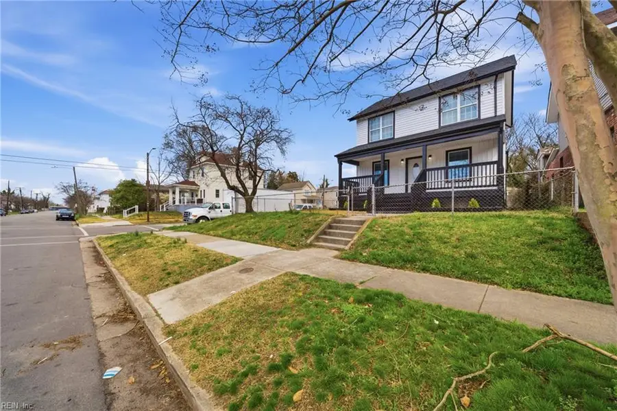 2128 Roanoke Avenue, Newport News, VA 23607 - #2