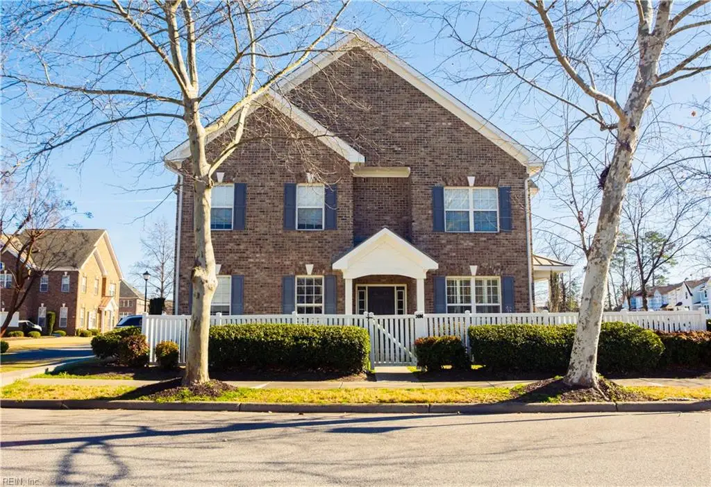 801 Westbrook Lane, Chesapeake, VA 23320 - #1