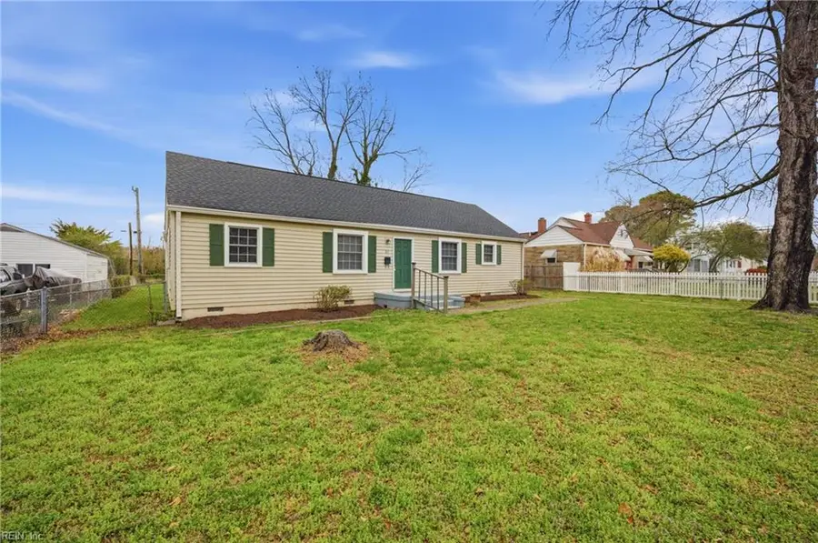 21 Langley Avenue, Newport News, VA 23601 - #2
