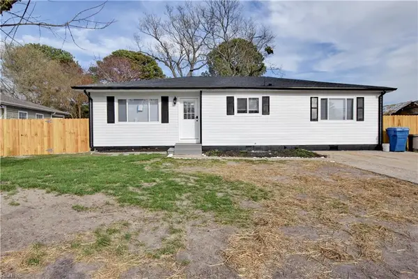 824 Aragona Boulevard, Virginia Beach, VA 23455