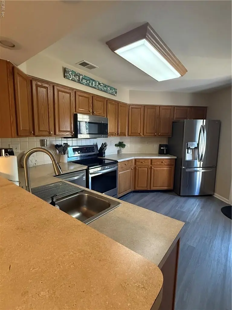 726 Carolina Avenue, Virginia Beach, VA 23451 - #3