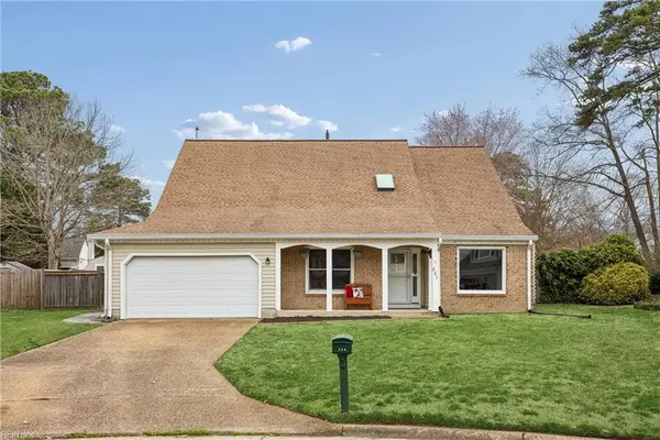 887 Weyanoke Lane, Newport News, VA 23608