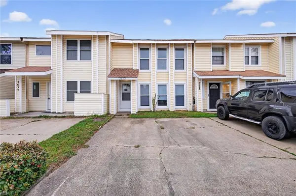 3630 Chimney Creek Drive, Virginia Beach, VA 23462