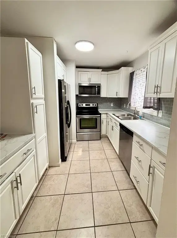 708 Dresden Drive, Newport News, VA 23601 - #3